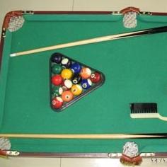 供應(yīng)臺(tái)球三角架