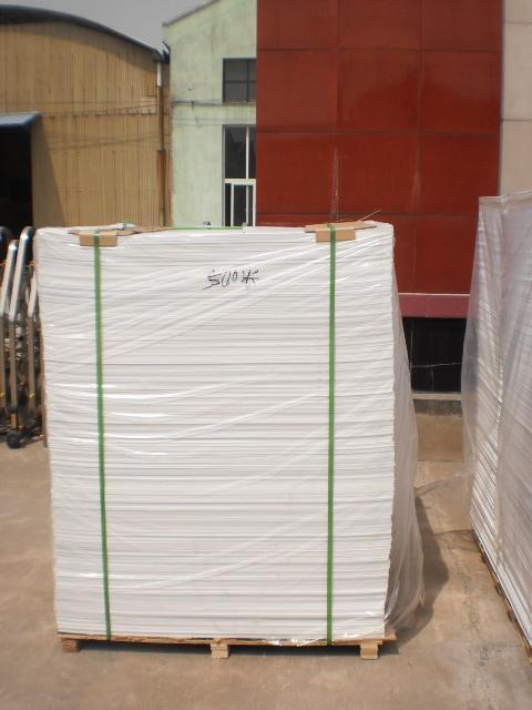 供應(yīng)廠家銷售pvc發(fā)泡板結(jié)皮板*