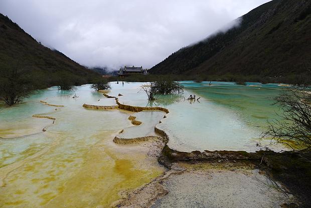 九寨沟自助游包车旅游租车地接旅游服务图片