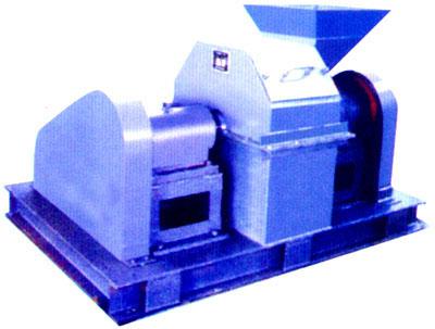 新一代籠式粉碎機(jī)圖片