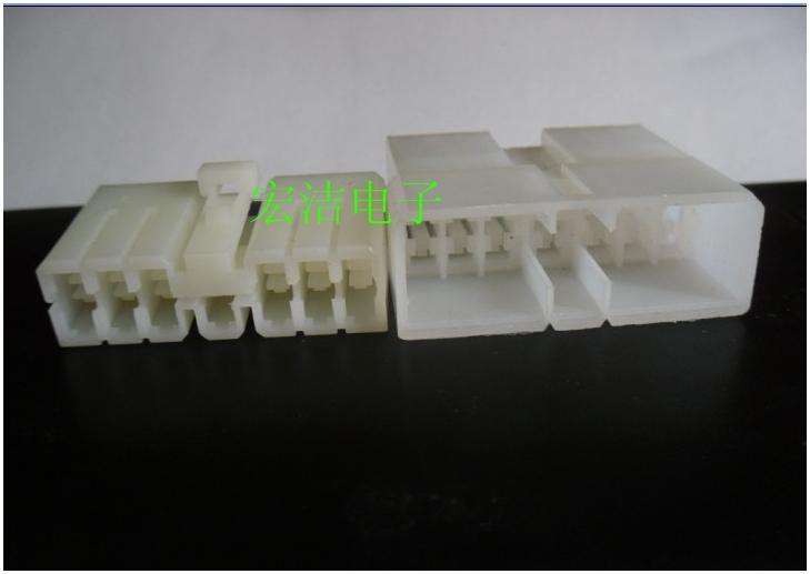 五菱专用胶壳一套连接器接插件图片