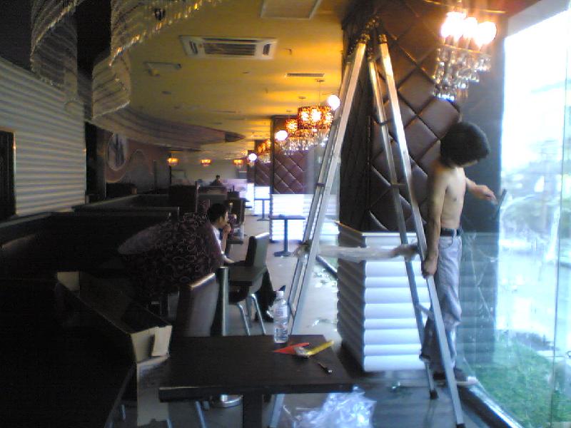 供應(yīng)鄭州建筑玻璃貼膜價(jià)格