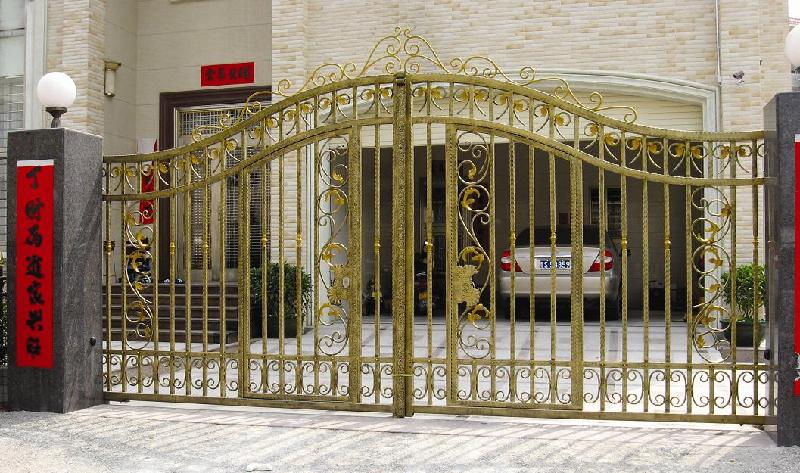 供應(yīng)鐵藝大門制作