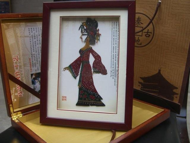 供應(yīng)西安皮影收藏皮影相框