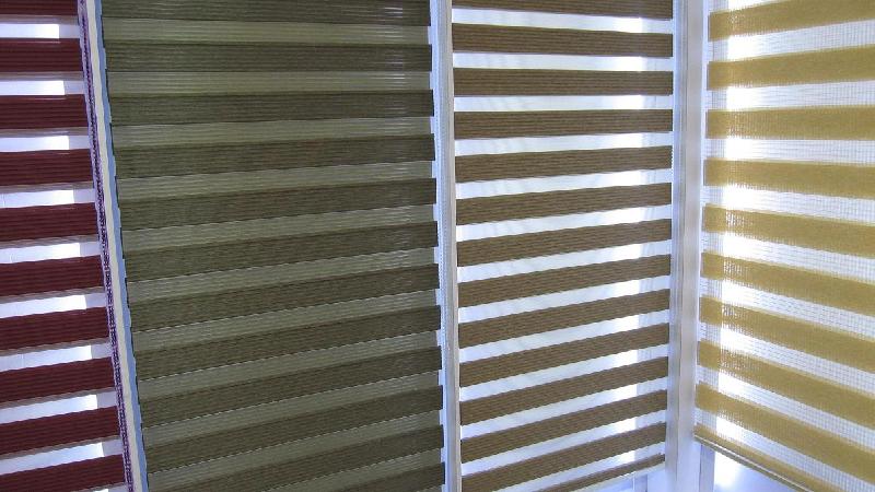 供應(yīng)手動柔紗簾2