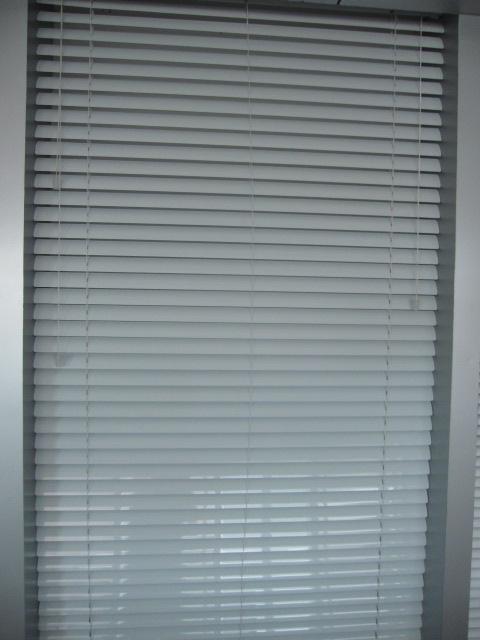 5公分白色鋁百葉圖片