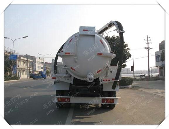 供應(yīng)程力威牌CLW5160GXWB3型吸污車