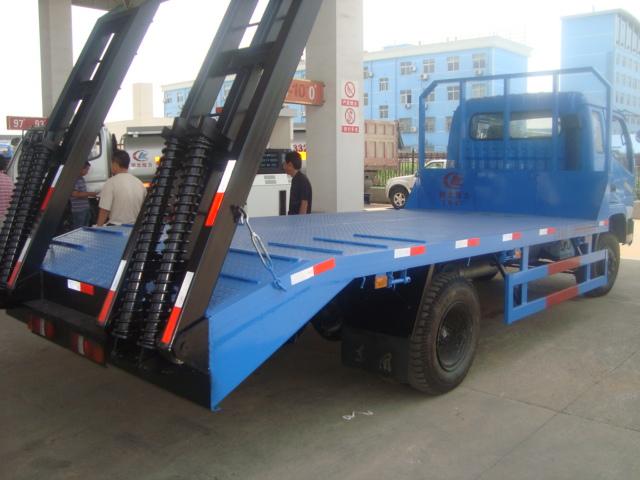 供應*的挖機板車哪里買？