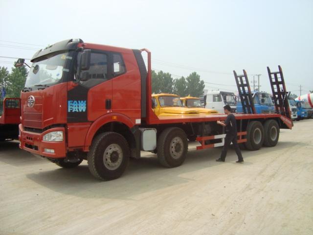 供應(yīng)解放J6挖機(jī)拖板車13997867799