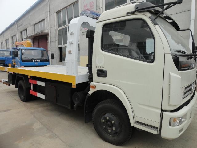 供應(yīng)東風(fēng)多利卡清障車廠家直銷13997867799