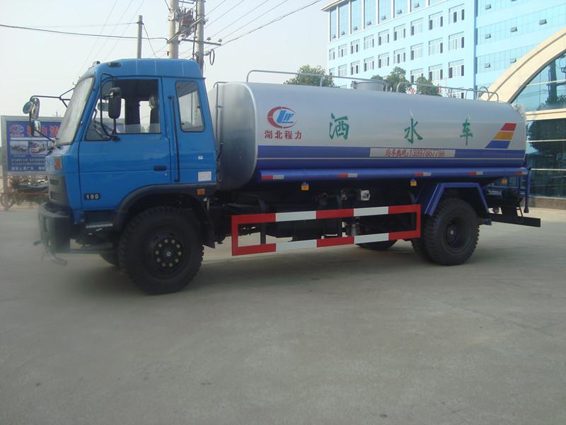 供應(yīng)東風(fēng)15噸灑水車火爆促銷中