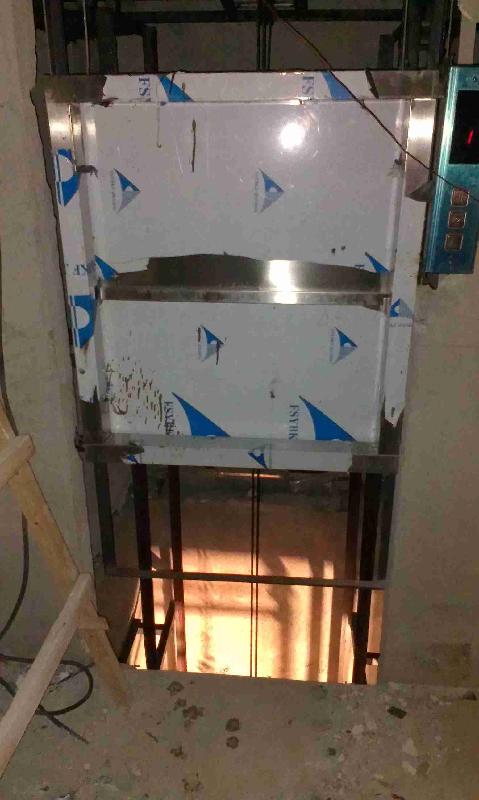 供應(yīng)河源餐廳送餐梯傳菜梯速度最快捷的傳菜電梯-運(yùn)菜電梯生產(chǎn)廠家安全強(qiáng)