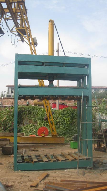 供應(yīng)石籠網(wǎng)打包機(jī)