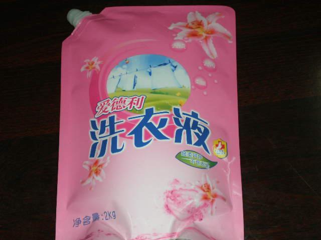 供應(yīng)東莞2L洗衣液自立包裝袋2000