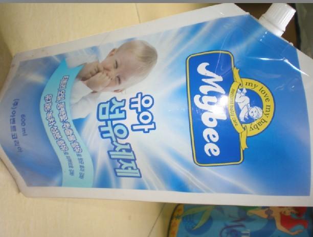 供應(yīng)廣東*日用品化妝品自立袋吸嘴袋