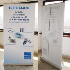 深圳豪華易拉寶價(jià)格普通鋁合金易拉包拉網(wǎng)展架制作價(jià)格天域易拉寶