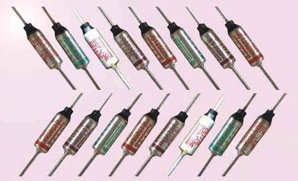 驚喜價(jià)原裝NECSF70E溫度保險(xiǎn)絲10/15A 73度 250V