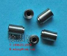 供應(yīng)材質(zhì)為鐵的鉚釘
