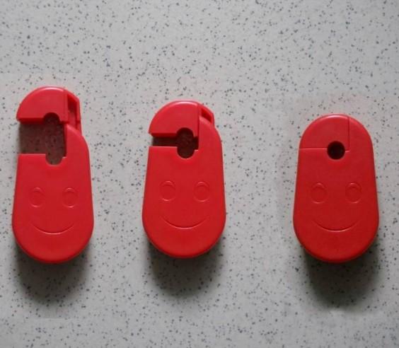 供應(yīng)寶多星掛鉤鎖小紅鎖/手機(jī)配件防盜掛鉤鎖/顏色：玫瑰紅色、白