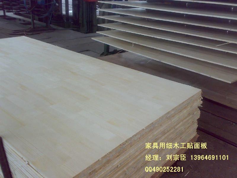 細(xì)木工貼面水曲柳楸木樟子松圖片