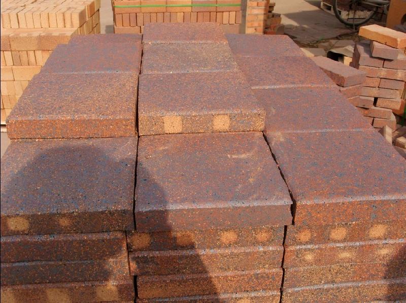 供應(yīng)山東廣場磚燒結(jié)磚陶土磚
