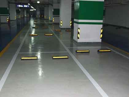 供應(yīng)圓形橡膠護墻角