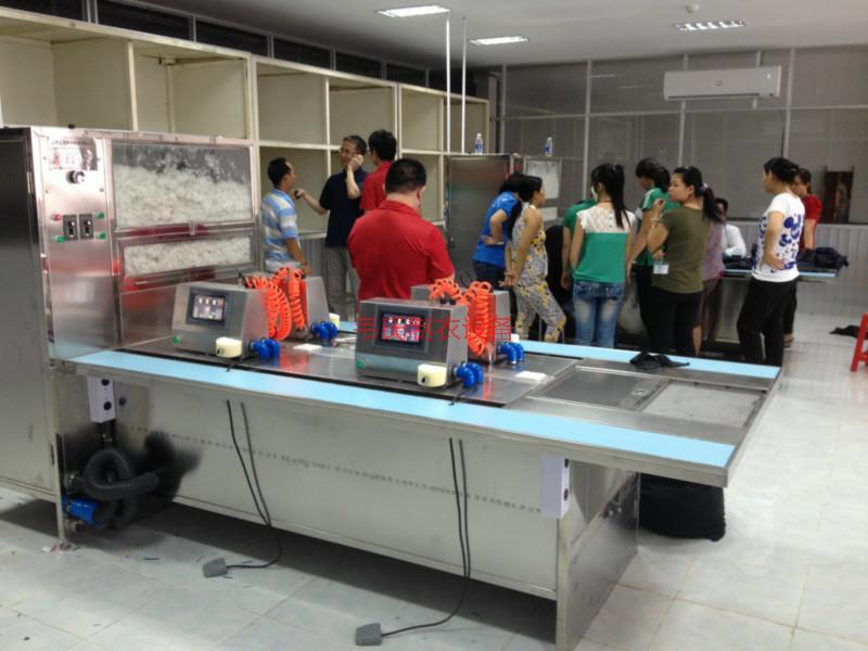 供應(yīng)哪里有韋氏充絨機供應(yīng)，韋氏充絨機價格，韋氏充絨機批發(fā)