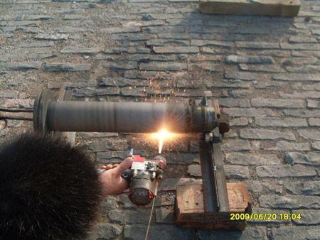 山東最好的油罐防腐噴鋅工程圖片