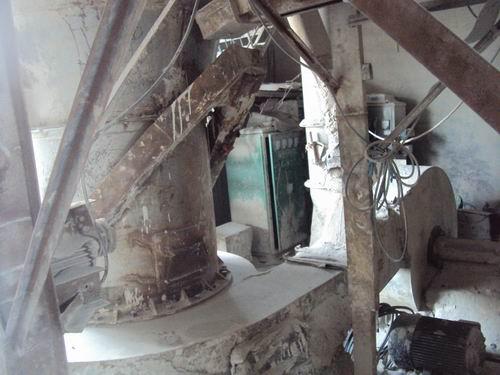 供應(yīng)河北石膏粉廠家