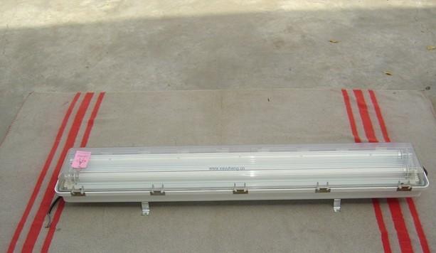 供應(yīng)BYS系列防爆防腐全塑熒光燈，全塑熒光燈，防爆全塑燈
