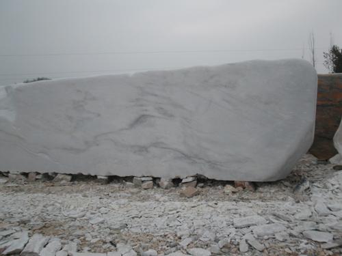 南陽云霧白大石頭自然石出售