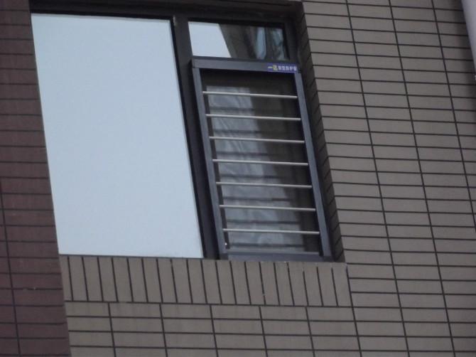 供應(yīng)唐山隱形防護(hù)網(wǎng)