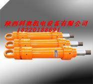 中頻電爐油缸圖片