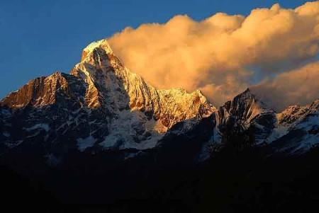 供應(yīng)金秋四姑娘山旅游攻略