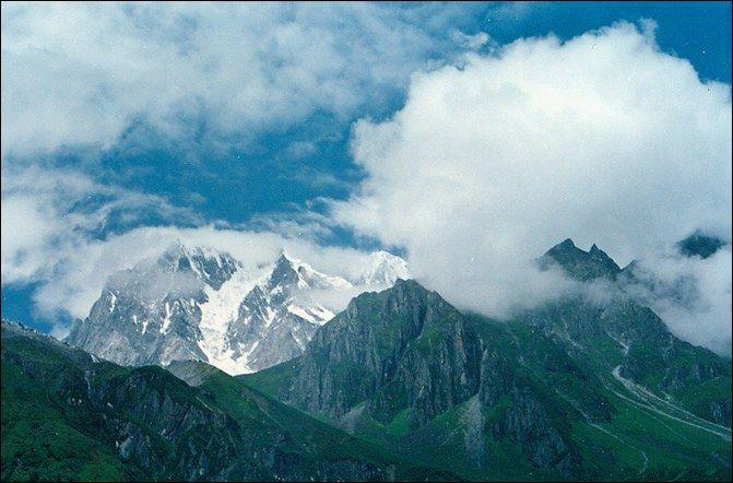 供應五一節(jié)九寨溝旅游*路況