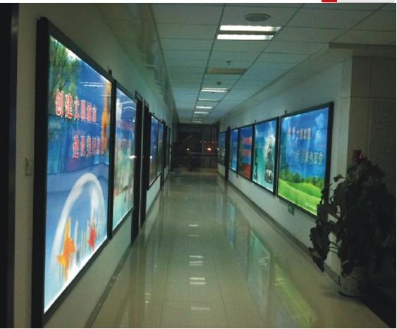 供應(yīng)上海金橋門(mén)頭發(fā)光字噴繪招牌燈箱，上海張江戶外廣告寫(xiě)真，張江燈箱