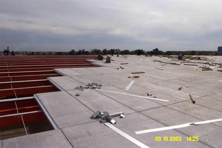 保溫夾心屋面板生產廠家圖片