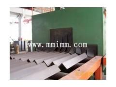 角鋼表面拋丸除銹機圖片