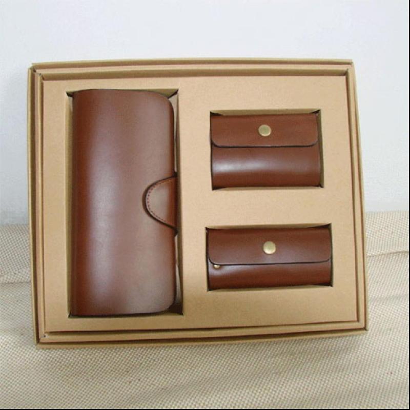 供應(yīng)訂做優(yōu)質(zhì)進(jìn)口牛皮商務(wù)錢包三件套