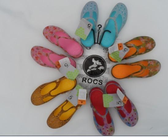 供應北京*的變色洞洞鞋七彩涼鞋