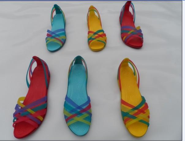 供應(yīng)北京溫州鞋城*火爆ROCS七彩涼鞋