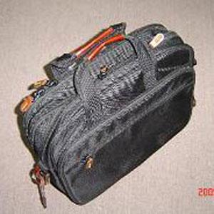 深圳行李包訂做深圳旅行包訂做圖片