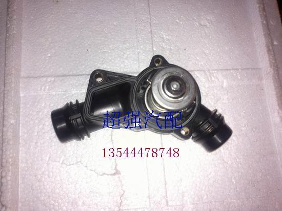 寶馬X5節(jié)溫器圖片