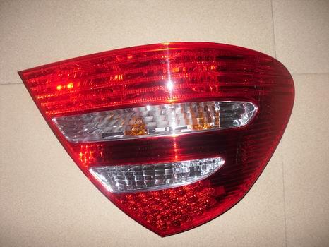 供應(yīng)奔馳E280減震器，尾燈，曲軸，連桿，凸輪軸，節(jié)氣門等汽車配件