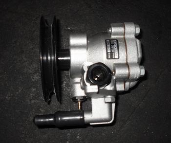 供應(yīng)起亞千里馬助力泵，發(fā)電機，方向機，冷氣泵，起動機，拆車件，原廠件