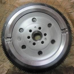 帕薩特飛輪圖片