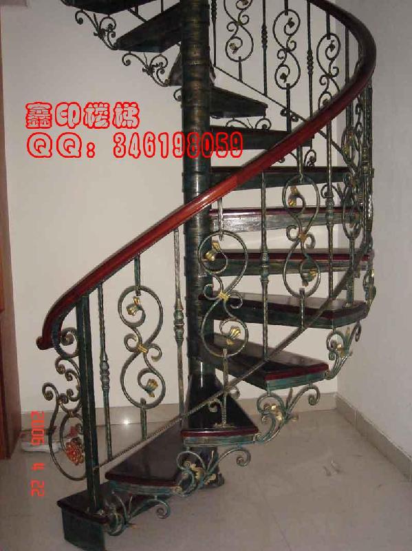 供應(yīng)天津*樓梯柚木樓梯泰柚木樓梯