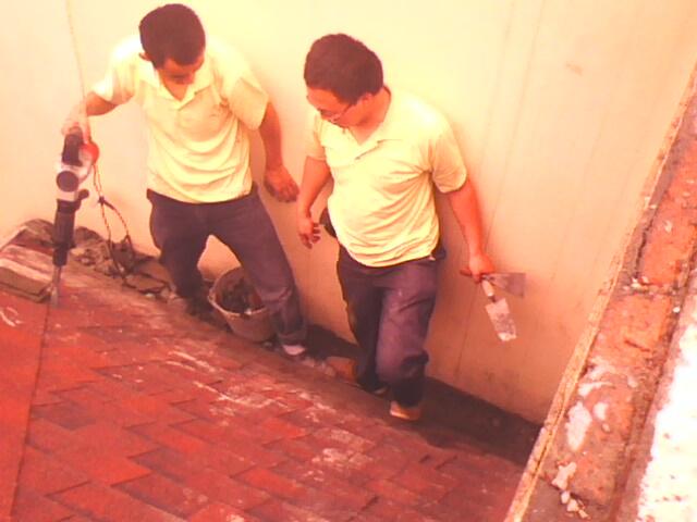 供應南陽防水的迪邦防水在給別墅施工