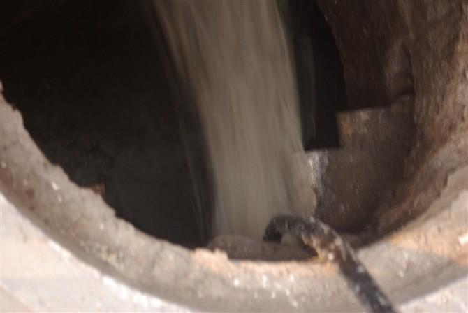 供應(yīng)開(kāi)發(fā)區(qū)污水井疏通，開(kāi)發(fā)區(qū)清理化糞池