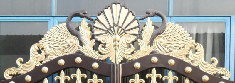 供應(yīng)武漢東易門業(yè)鑄鋁別墅花園大門